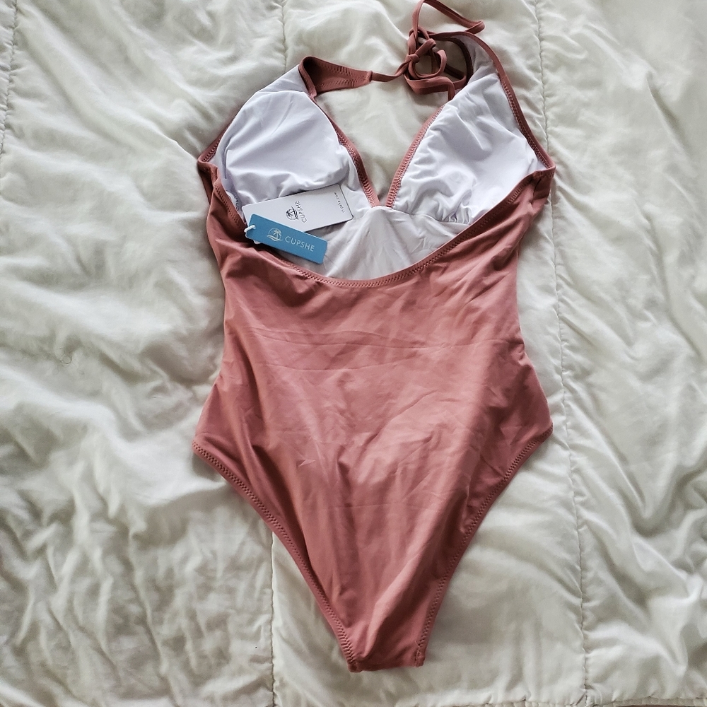 BRAND NEW Cupshe one piece nude pink swimsuit - Picture 2 of 7